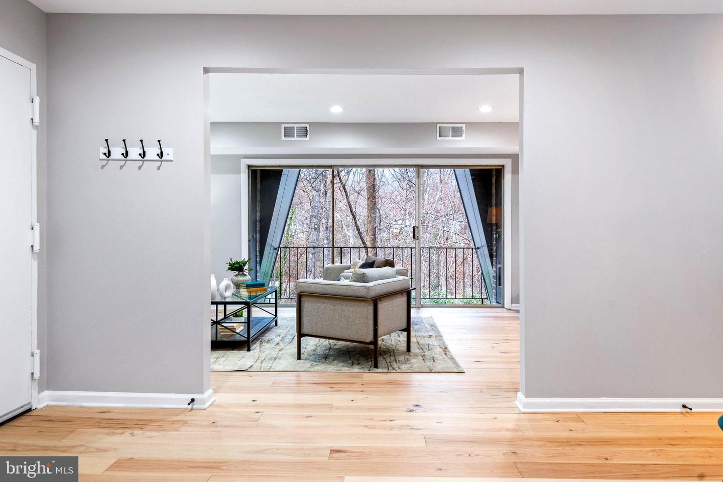 11618 VANTAGE HILL ROAD Unit: 22B