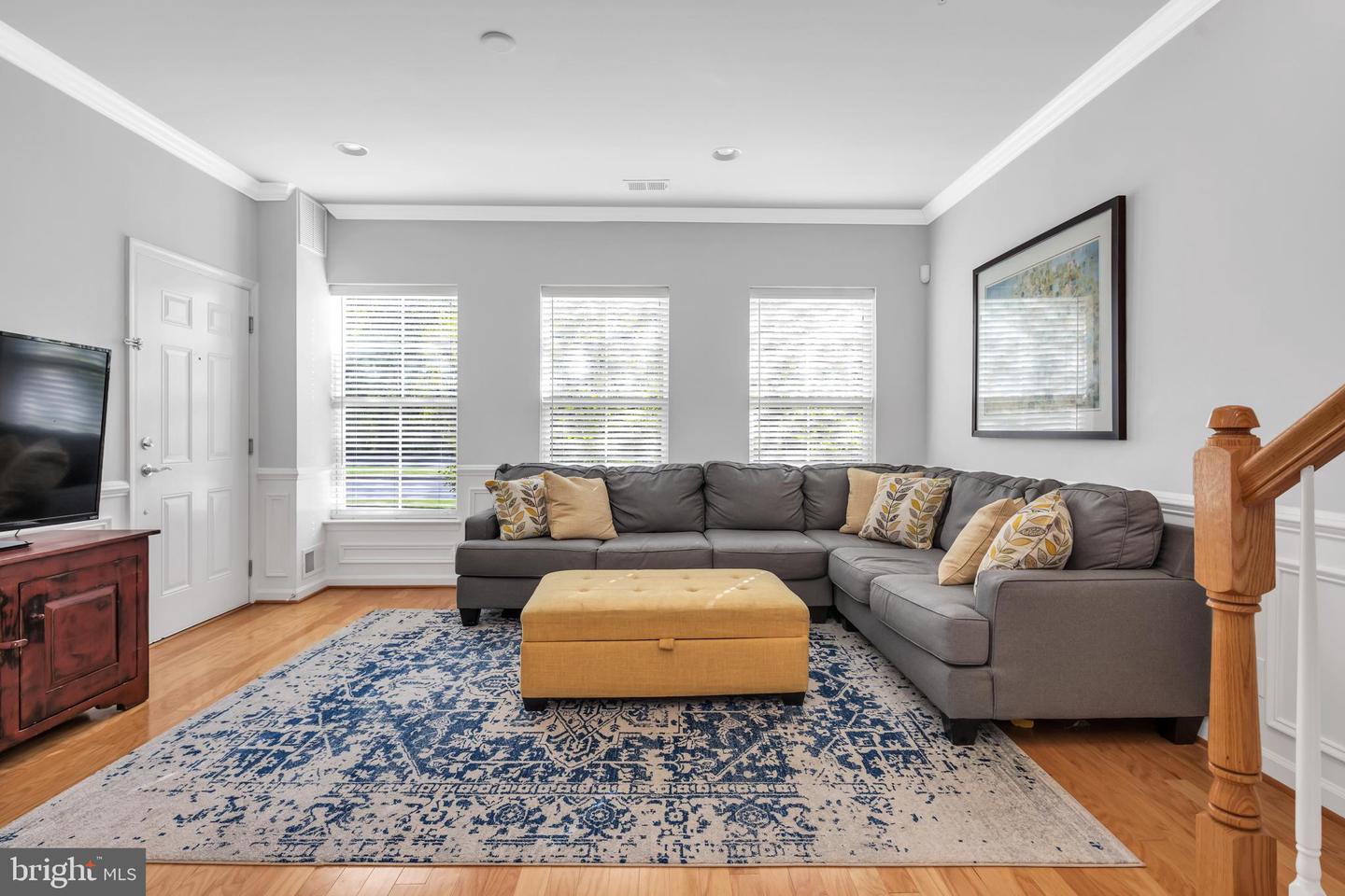 2988 RITTENHOUSE CIRCLE Unit: 19