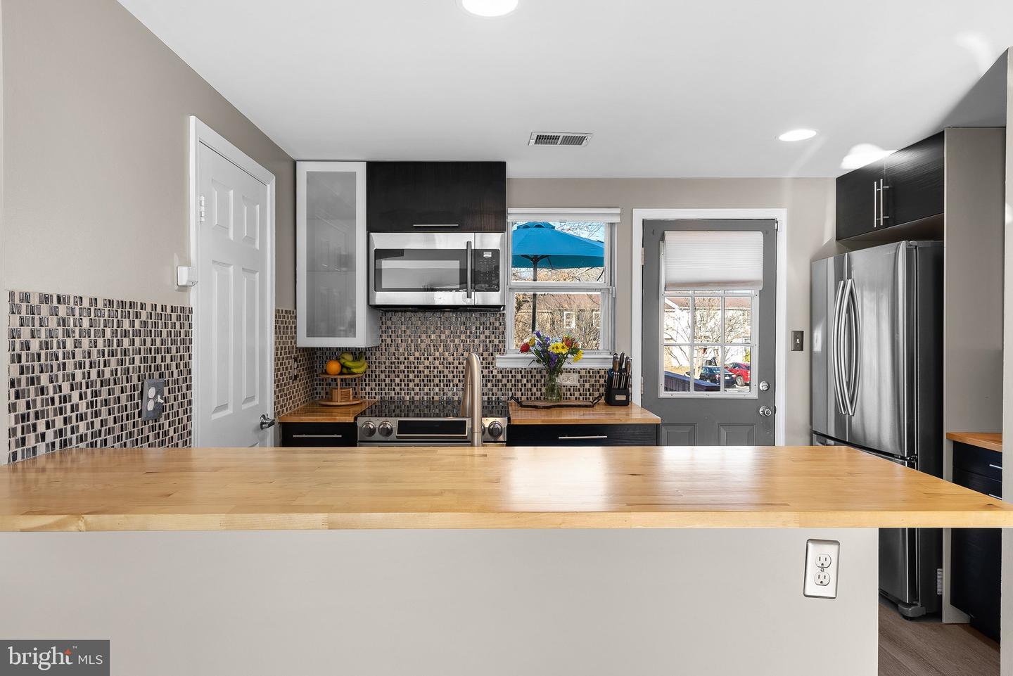 4426 PEMBROOK VILLAGE DRIVE Unit: 131