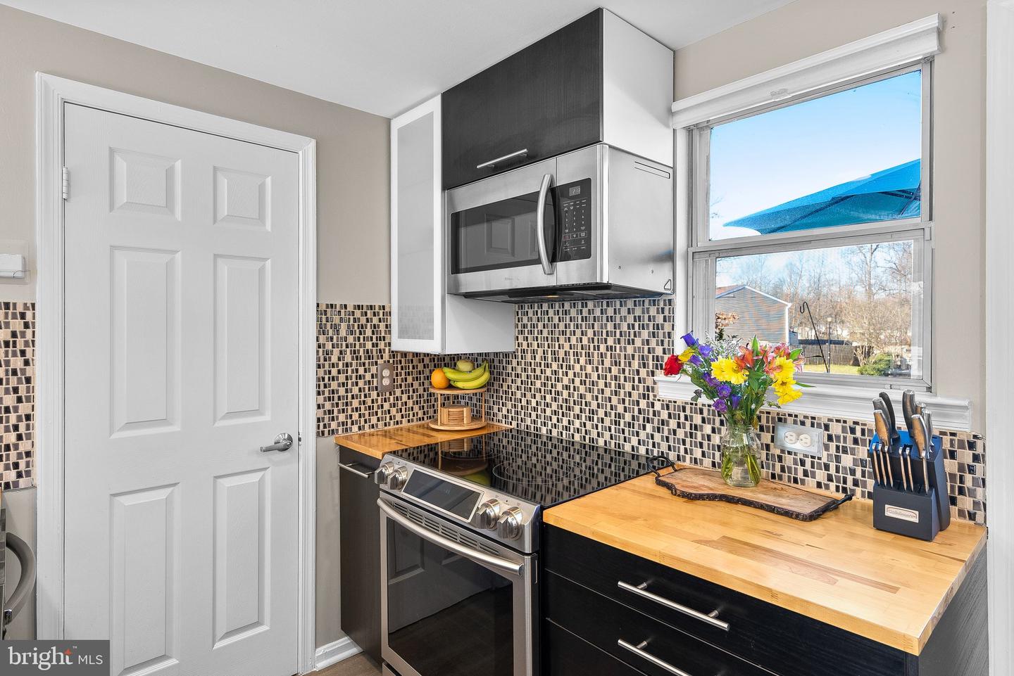 4426 PEMBROOK VILLAGE DRIVE Unit: 131