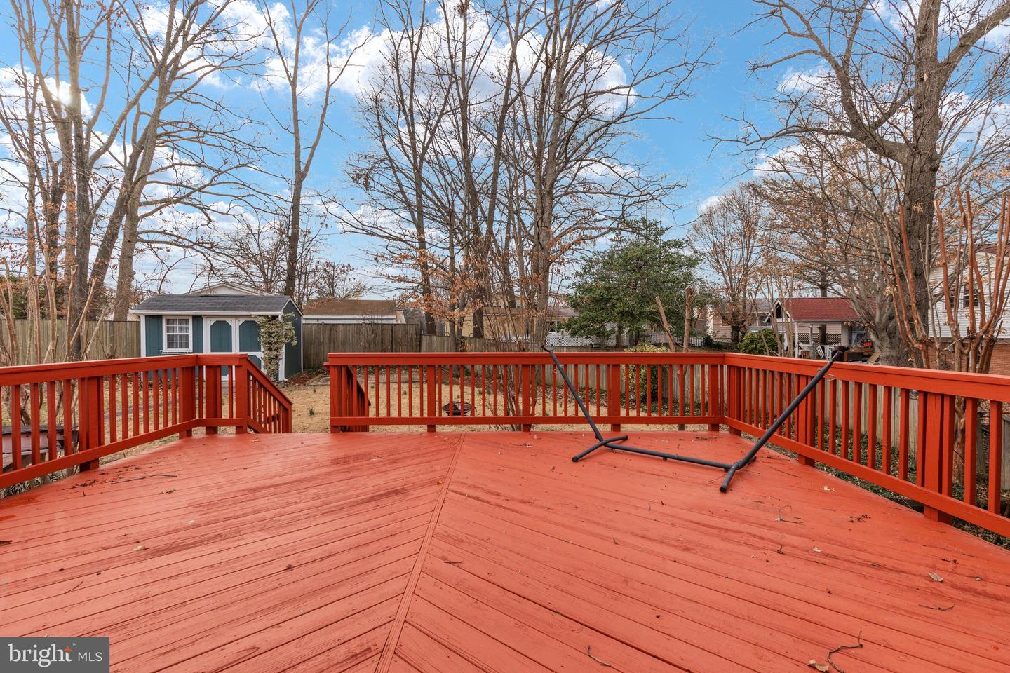 6004 JENNINGS LANE