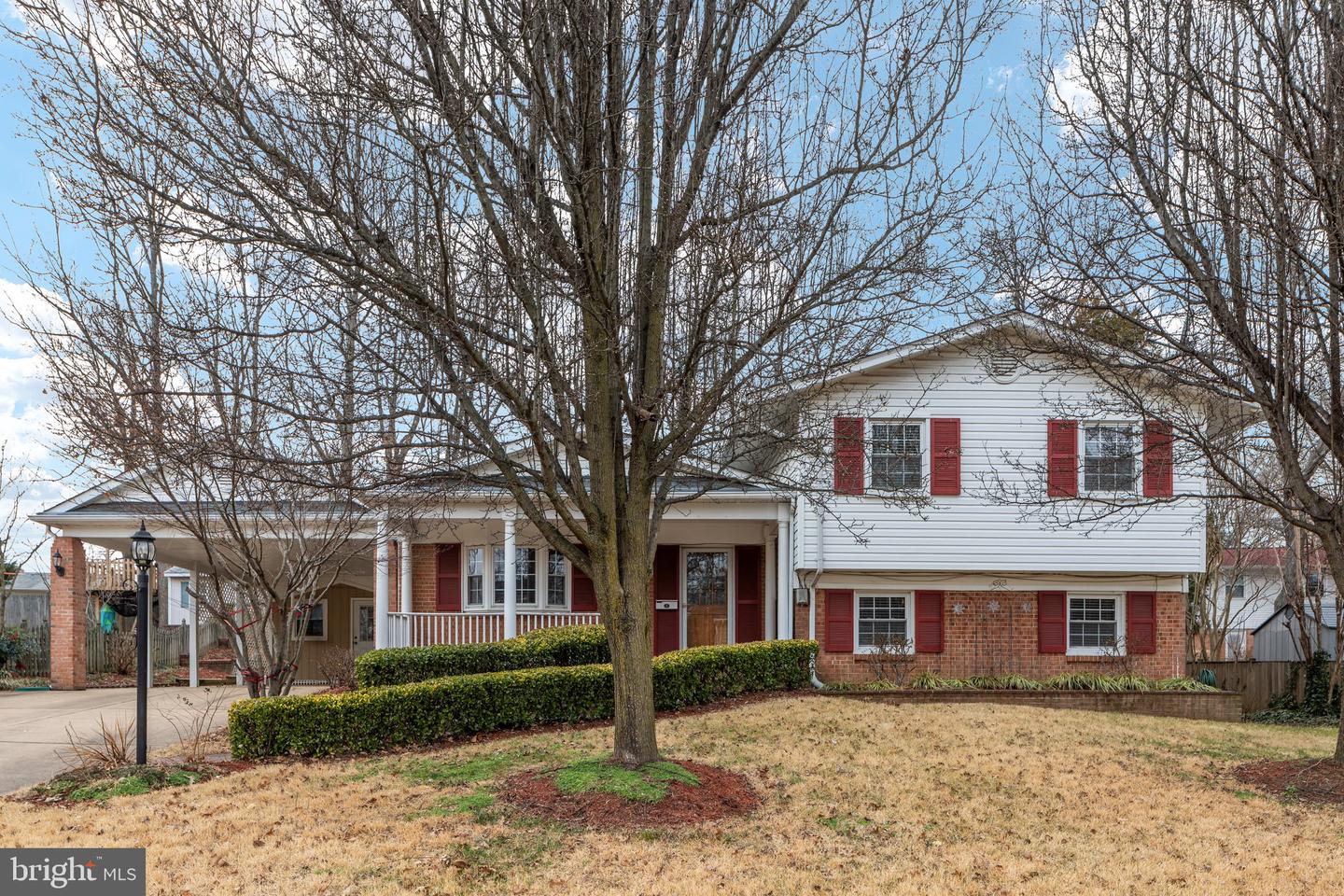 6004 JENNINGS LANE