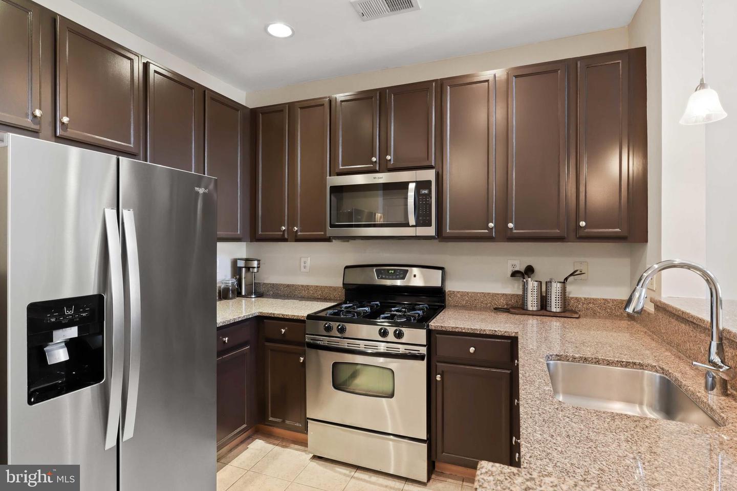 2655 PROSPERITY AVENUE Unit: 419