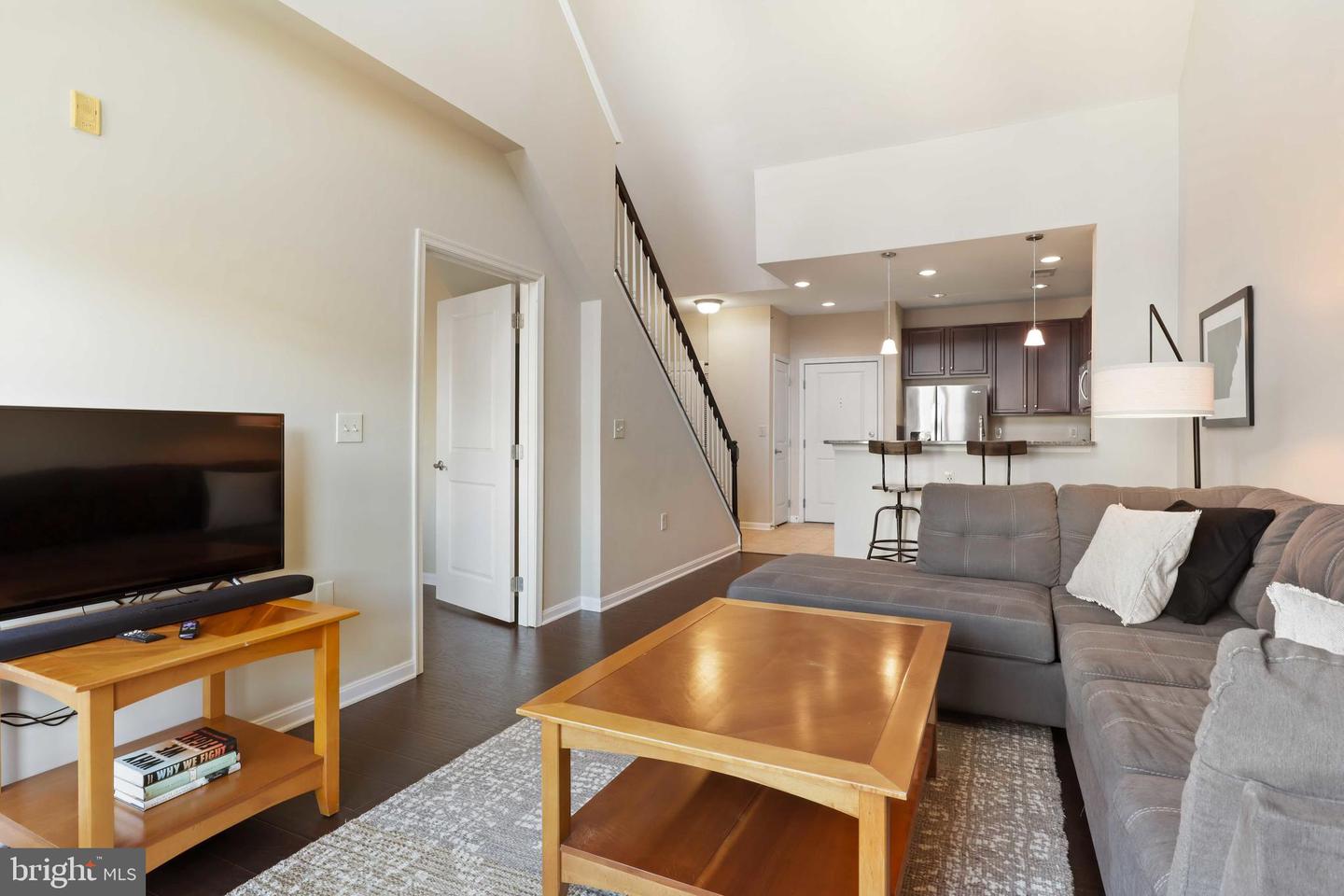 2655 PROSPERITY AVENUE Unit: 419