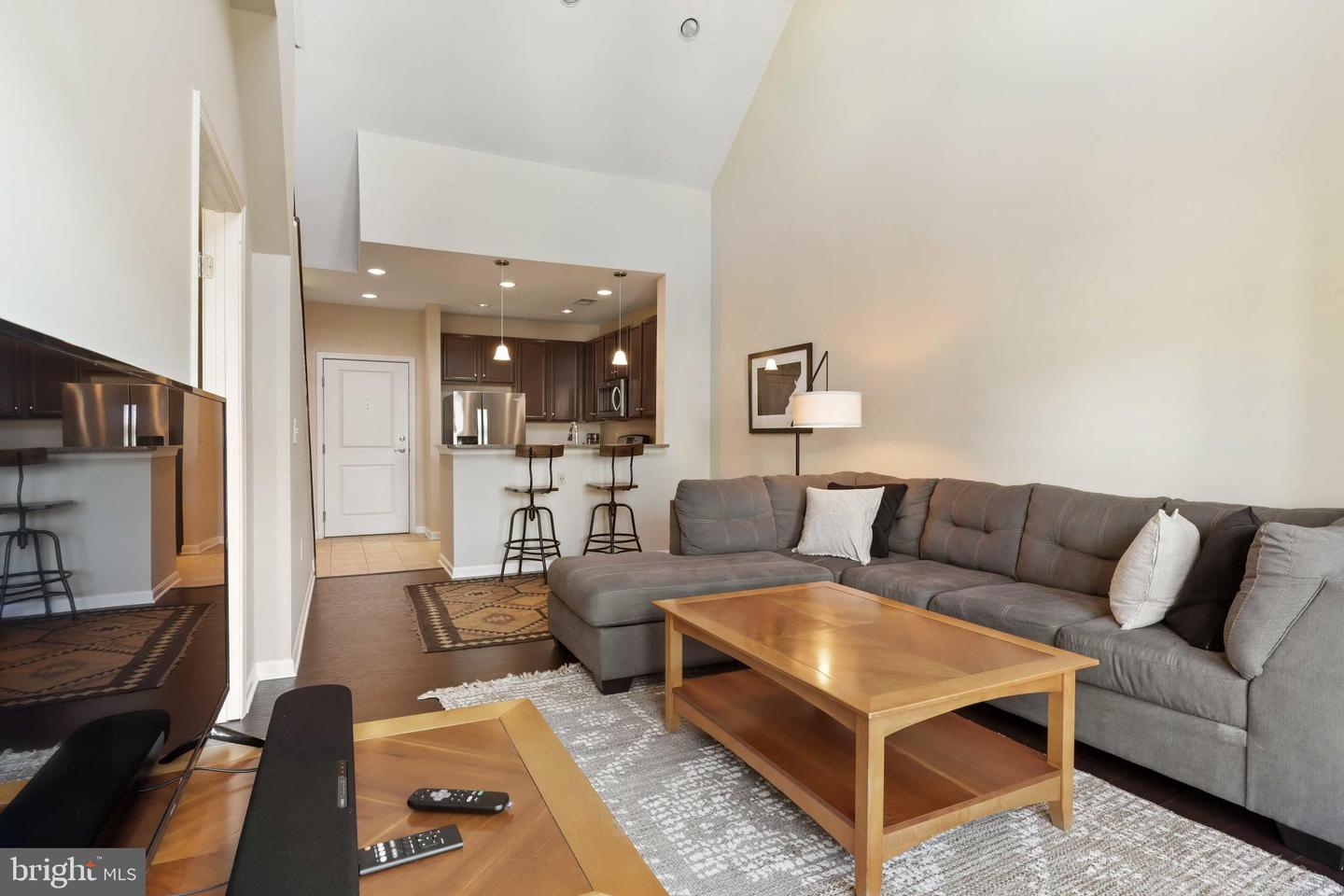 2655 PROSPERITY AVENUE Unit: 419