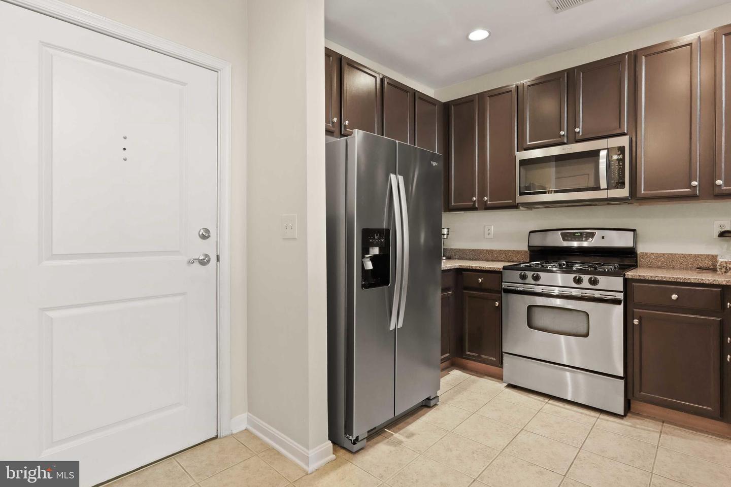 2655 PROSPERITY AVENUE Unit: 419