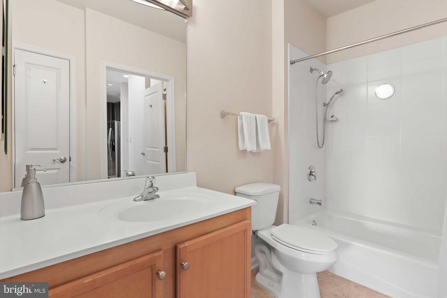 2655 PROSPERITY AVENUE Unit: 419