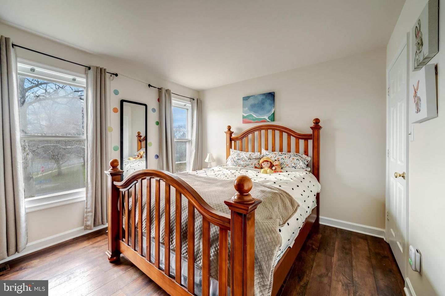 14800 HUNTING PATH PLACE
