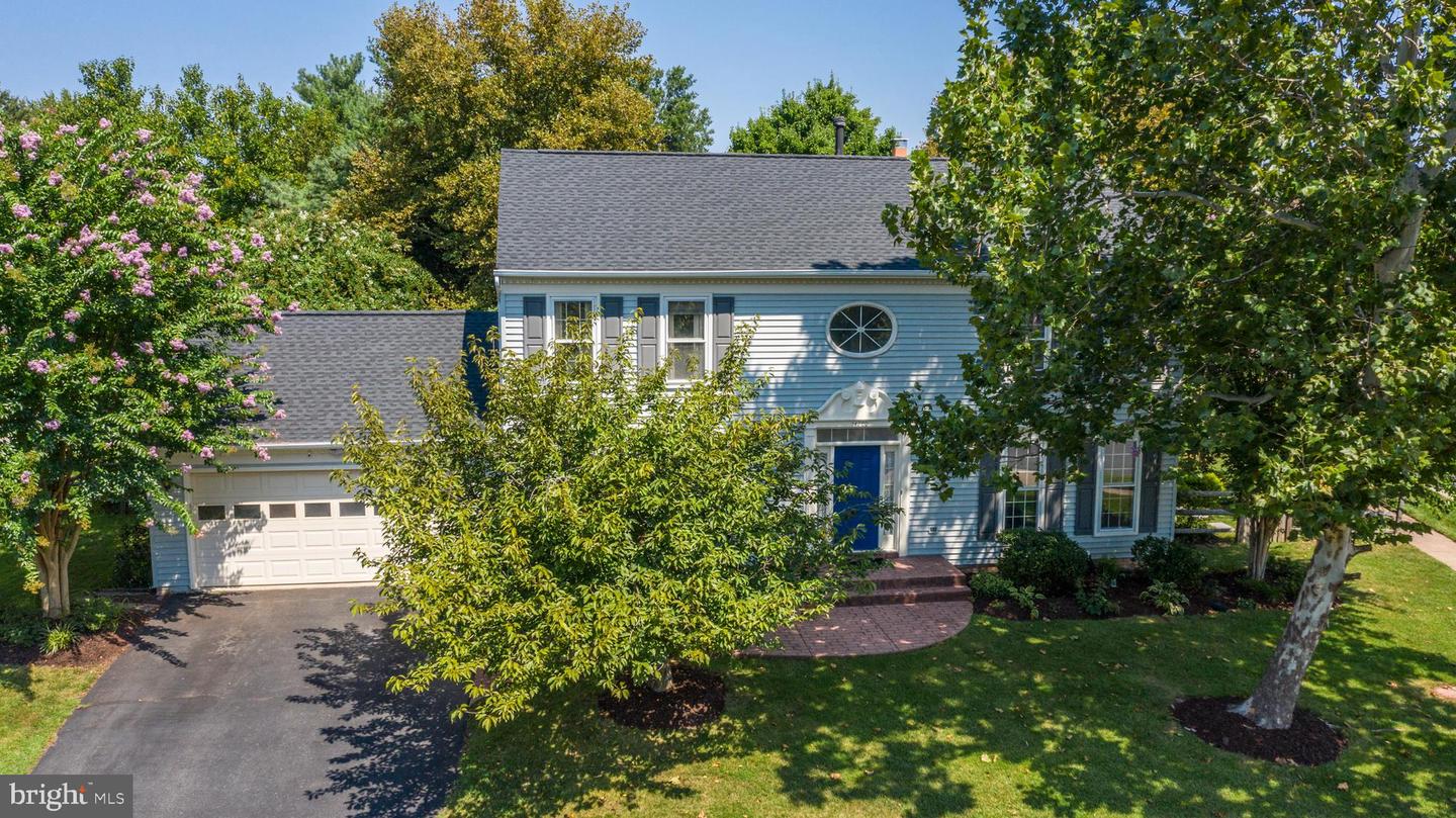 14800 HUNTING PATH PLACE