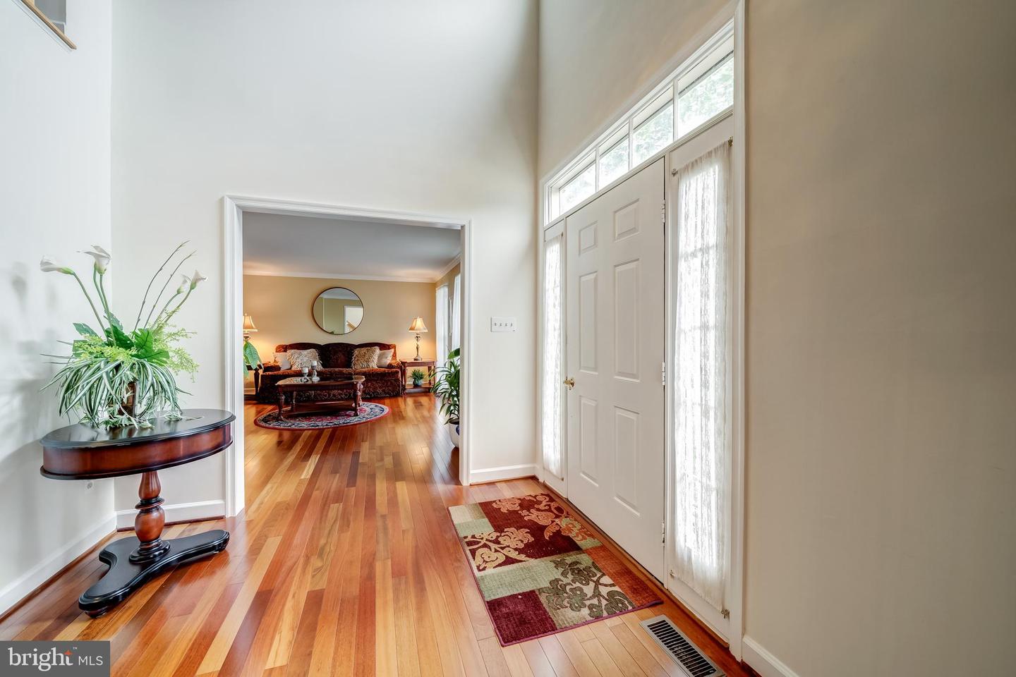 14800 HUNTING PATH PLACE