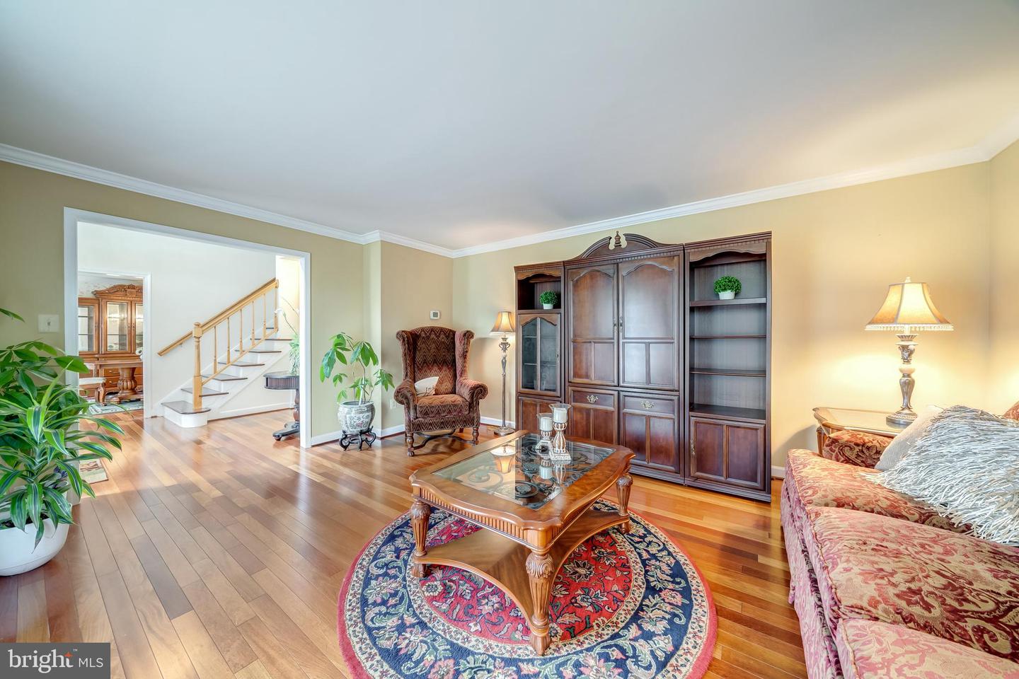 14800 HUNTING PATH PLACE