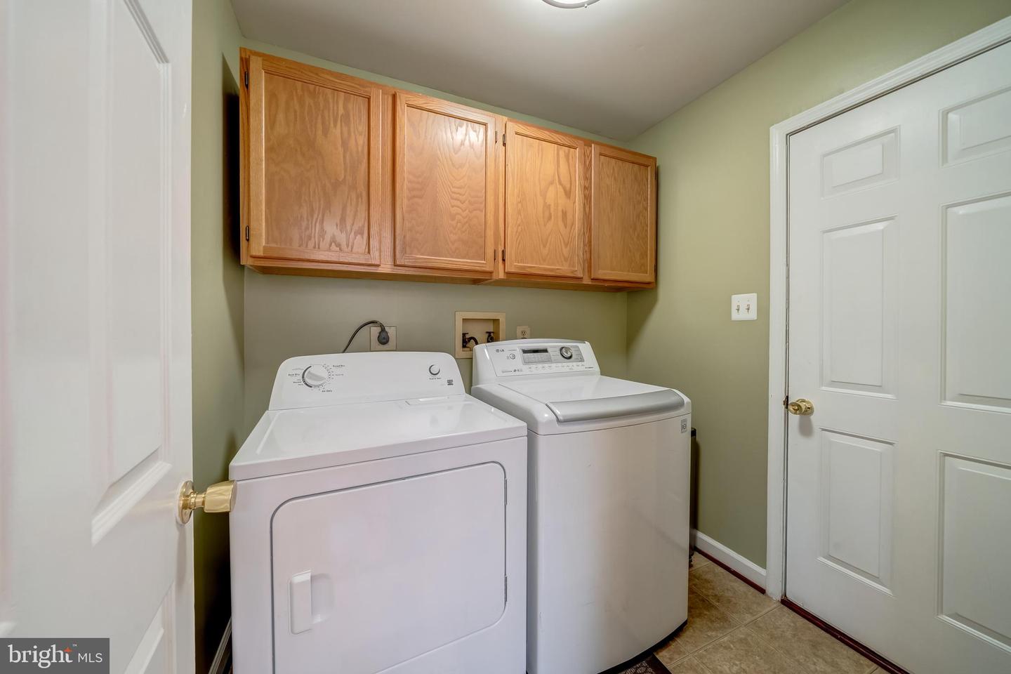 14800 HUNTING PATH PLACE