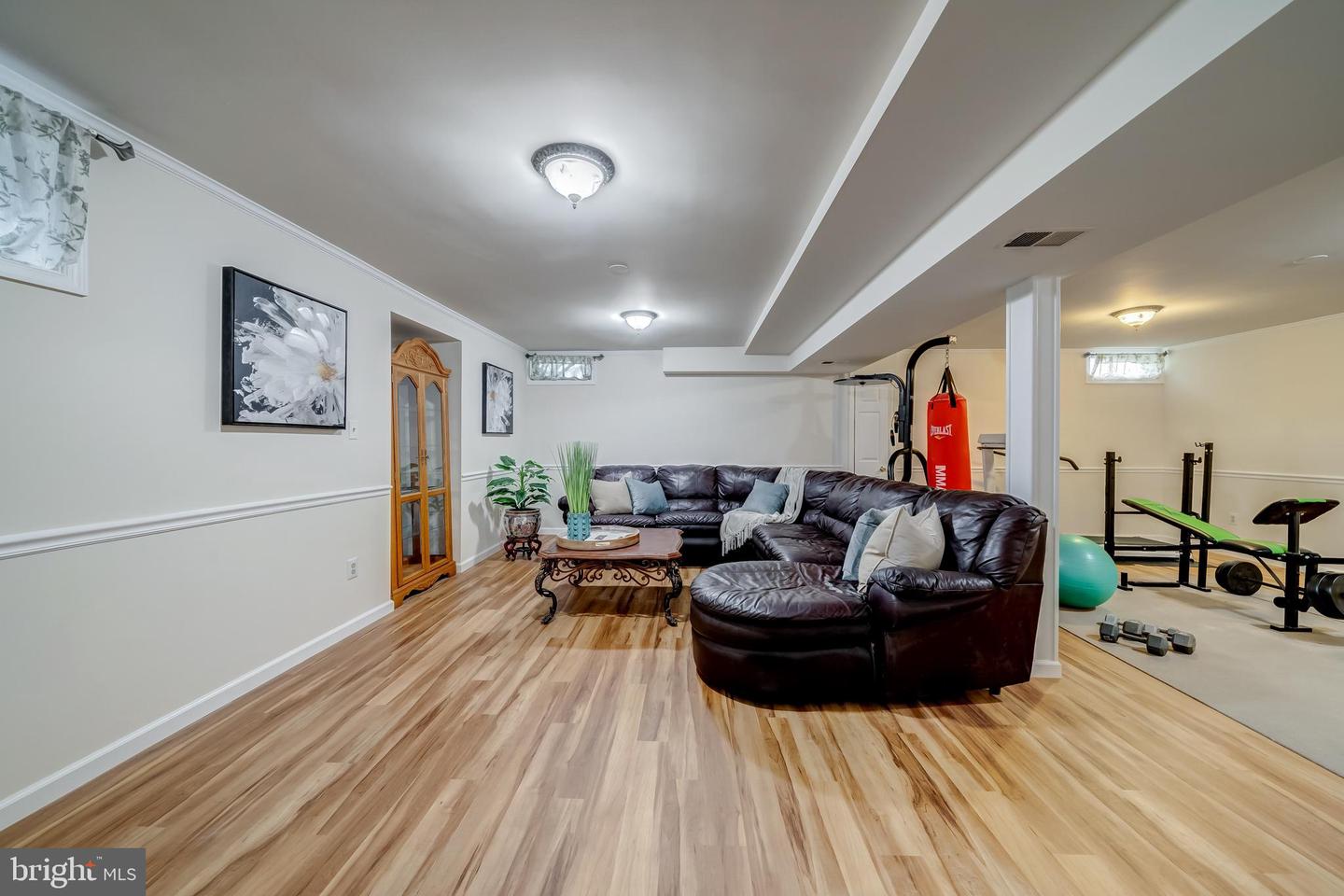 14800 HUNTING PATH PLACE