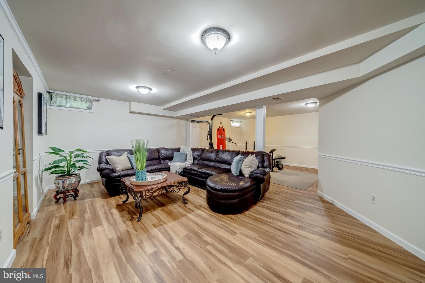 14800 HUNTING PATH PLACE