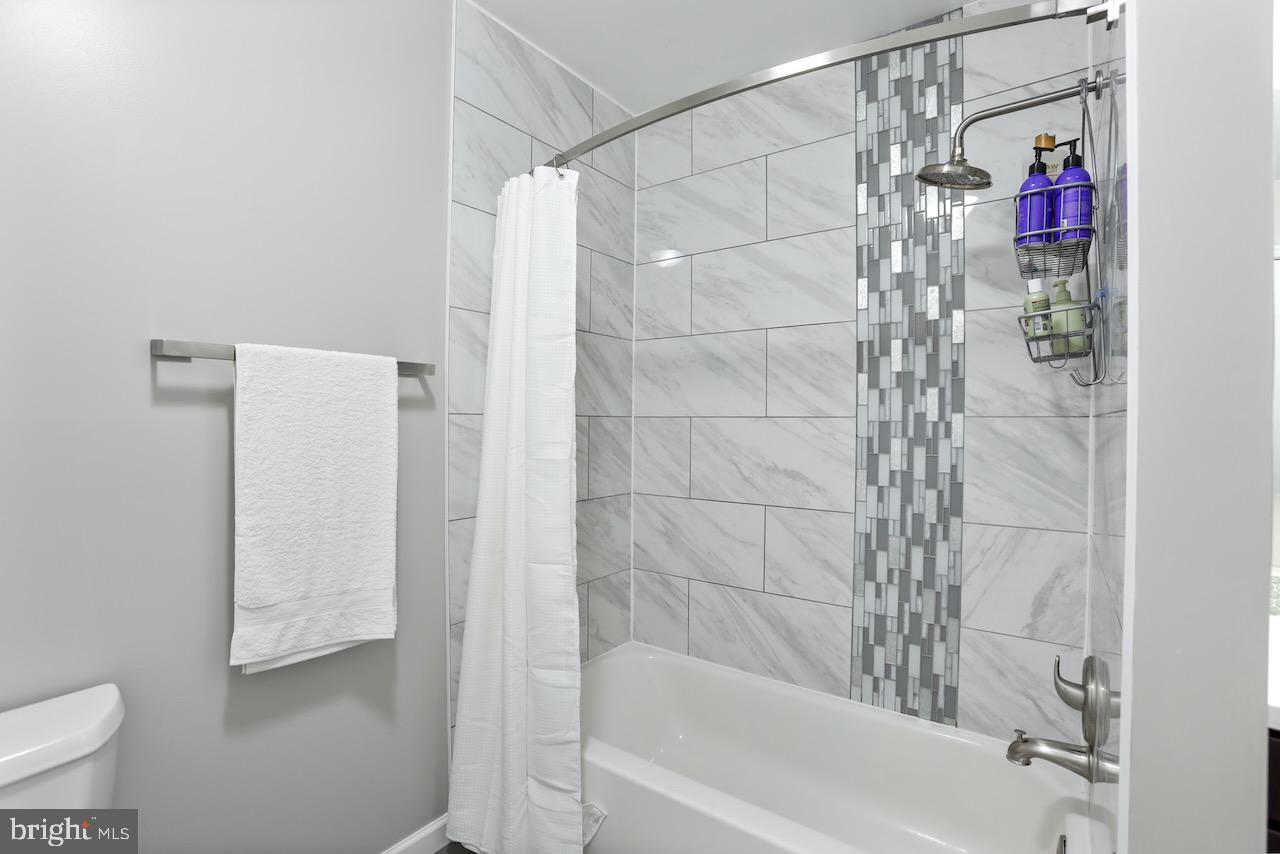 4179 PLEASANT MEADOW COURT Unit: 100E