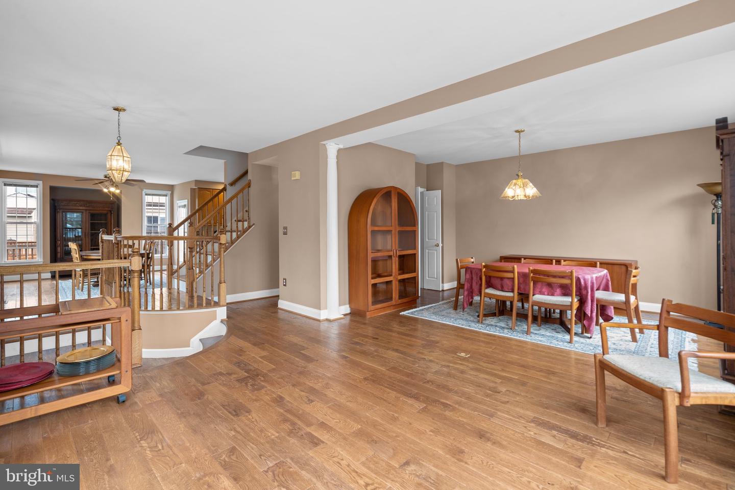 6131 BRICKER LANE
