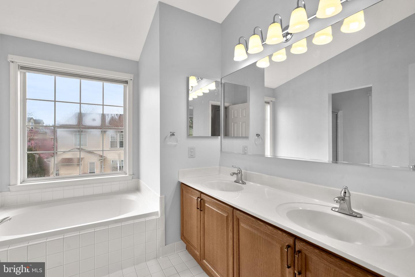 6131 BRICKER LANE
