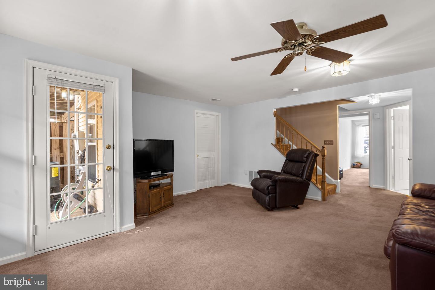 6131 BRICKER LANE