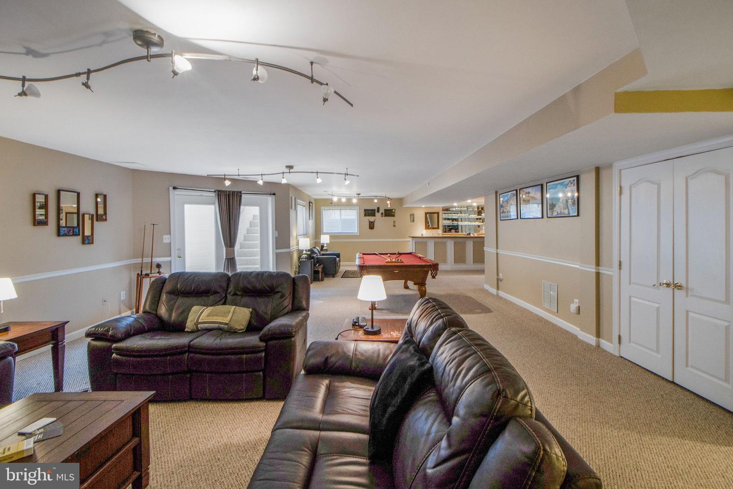 12009 CREEKBEND DRIVE