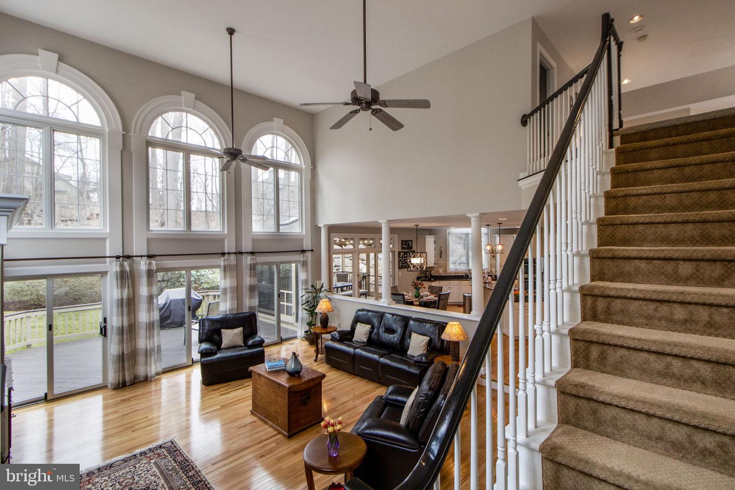 12009 CREEKBEND DRIVE