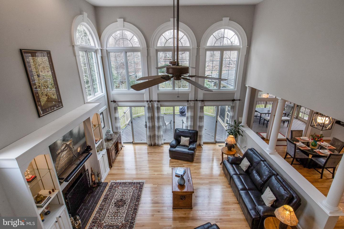 12009 CREEKBEND DRIVE