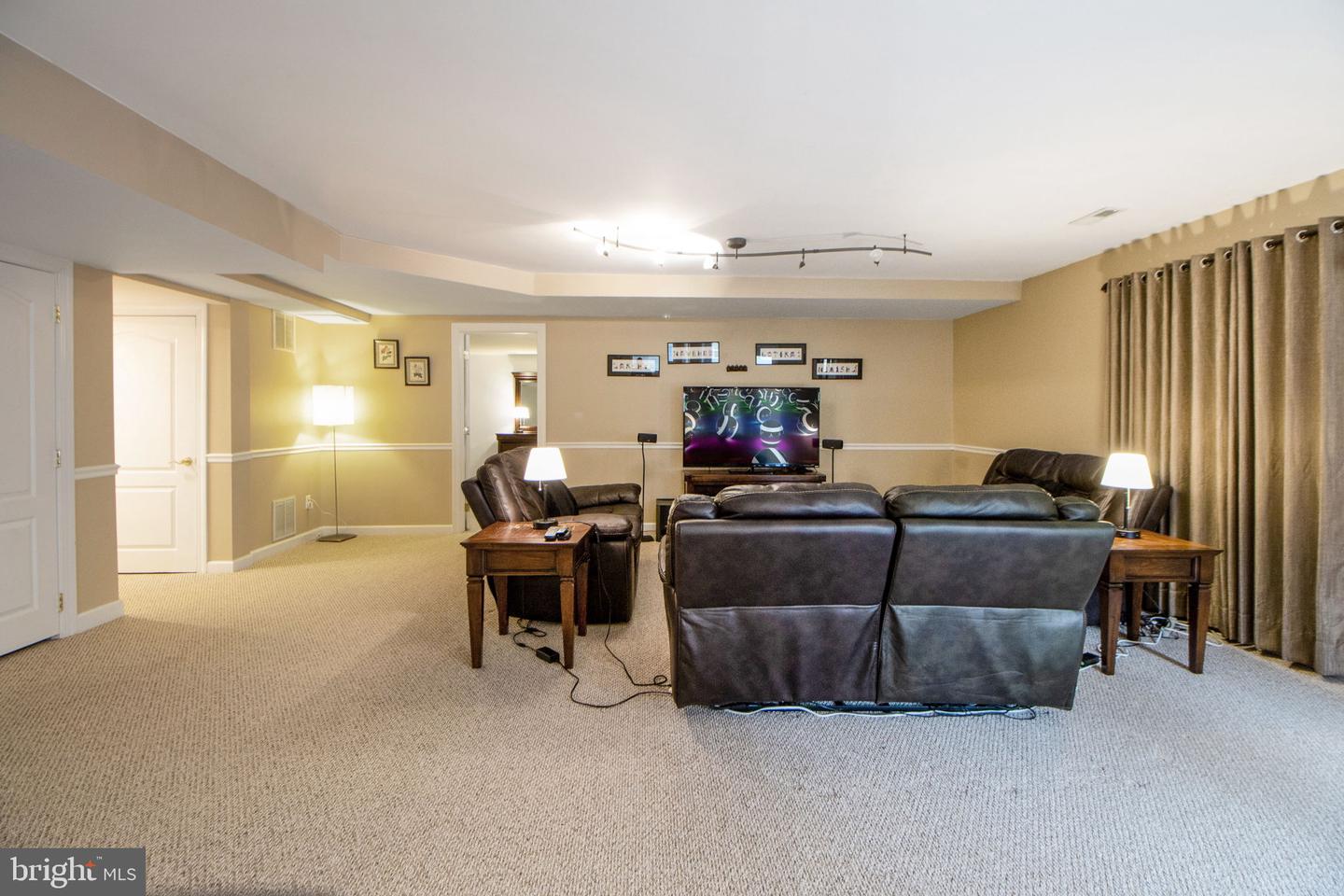 12009 CREEKBEND DRIVE