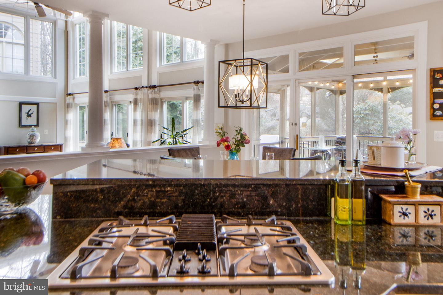 12009 CREEKBEND DRIVE