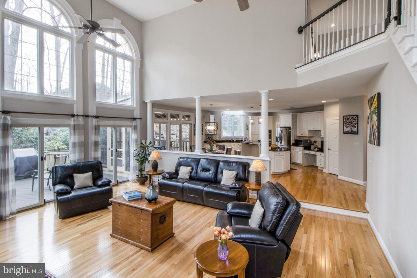 12009 CREEKBEND DRIVE
