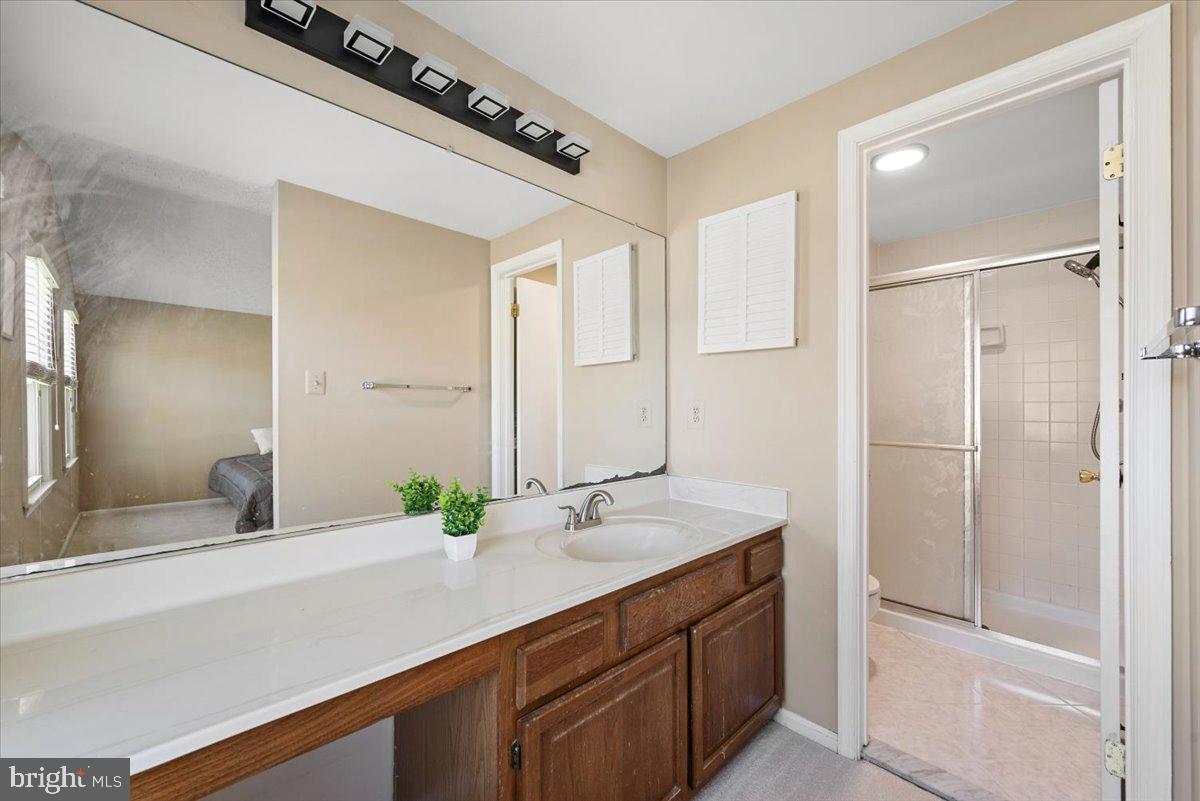 9726 DELLFORD COURT