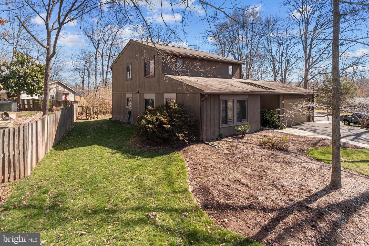 1513 MILLIKENS BEND ROAD