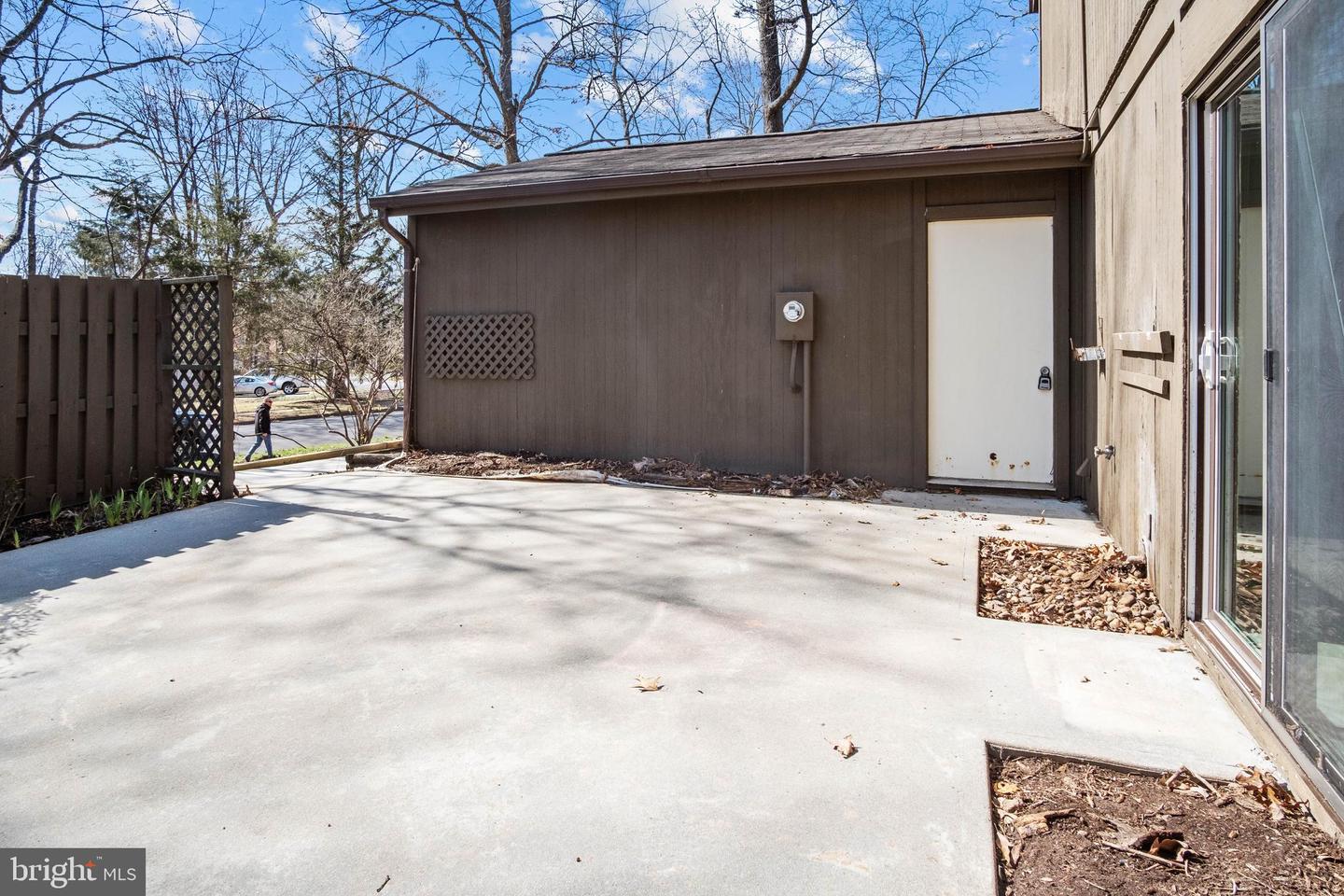 1513 MILLIKENS BEND ROAD