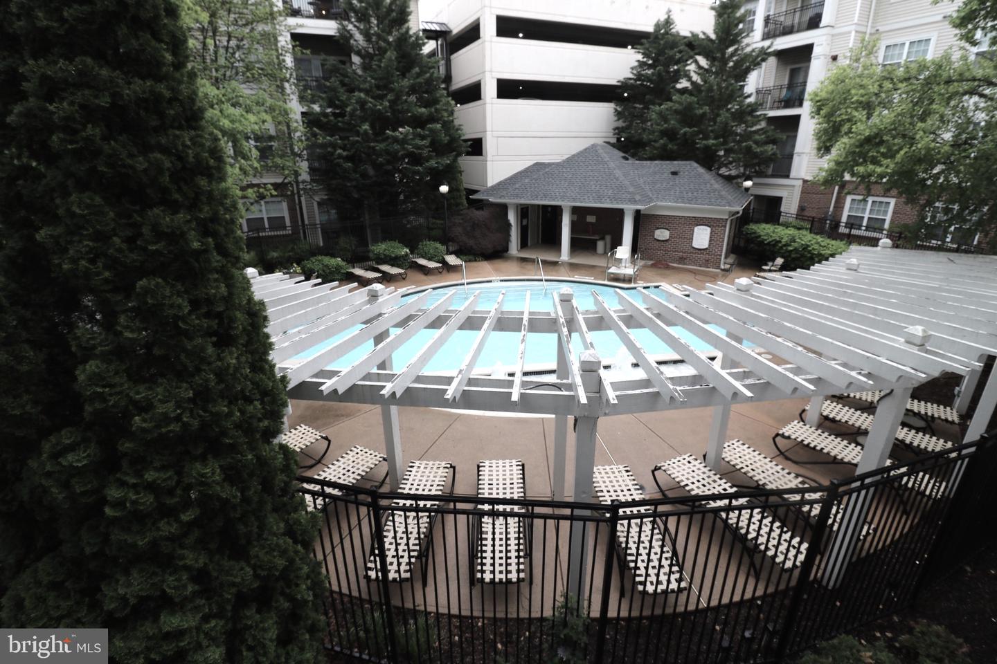 12953 CENTRE PARK CIRCLE Unit: 217