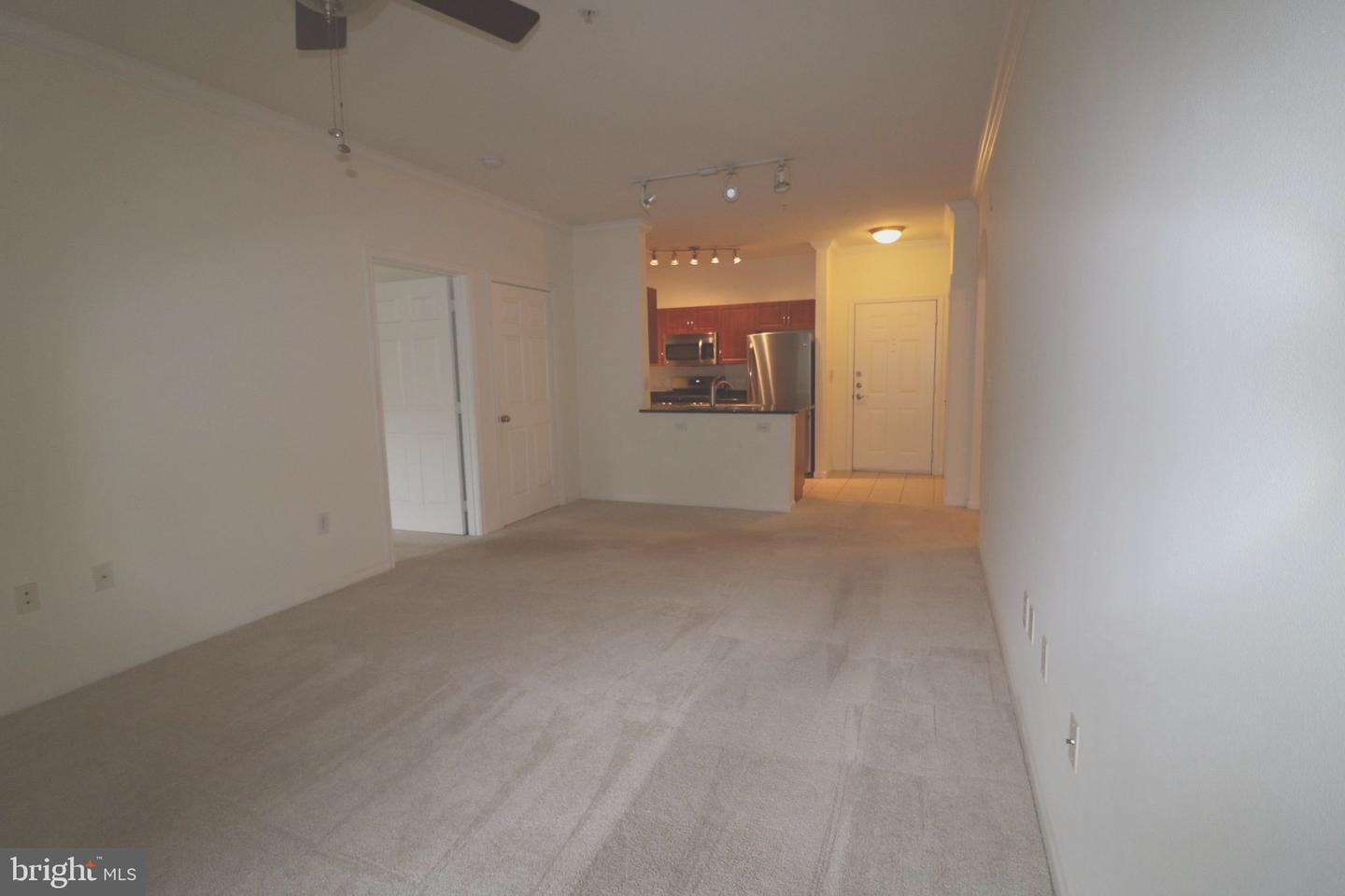 12953 CENTRE PARK CIRCLE Unit: 217