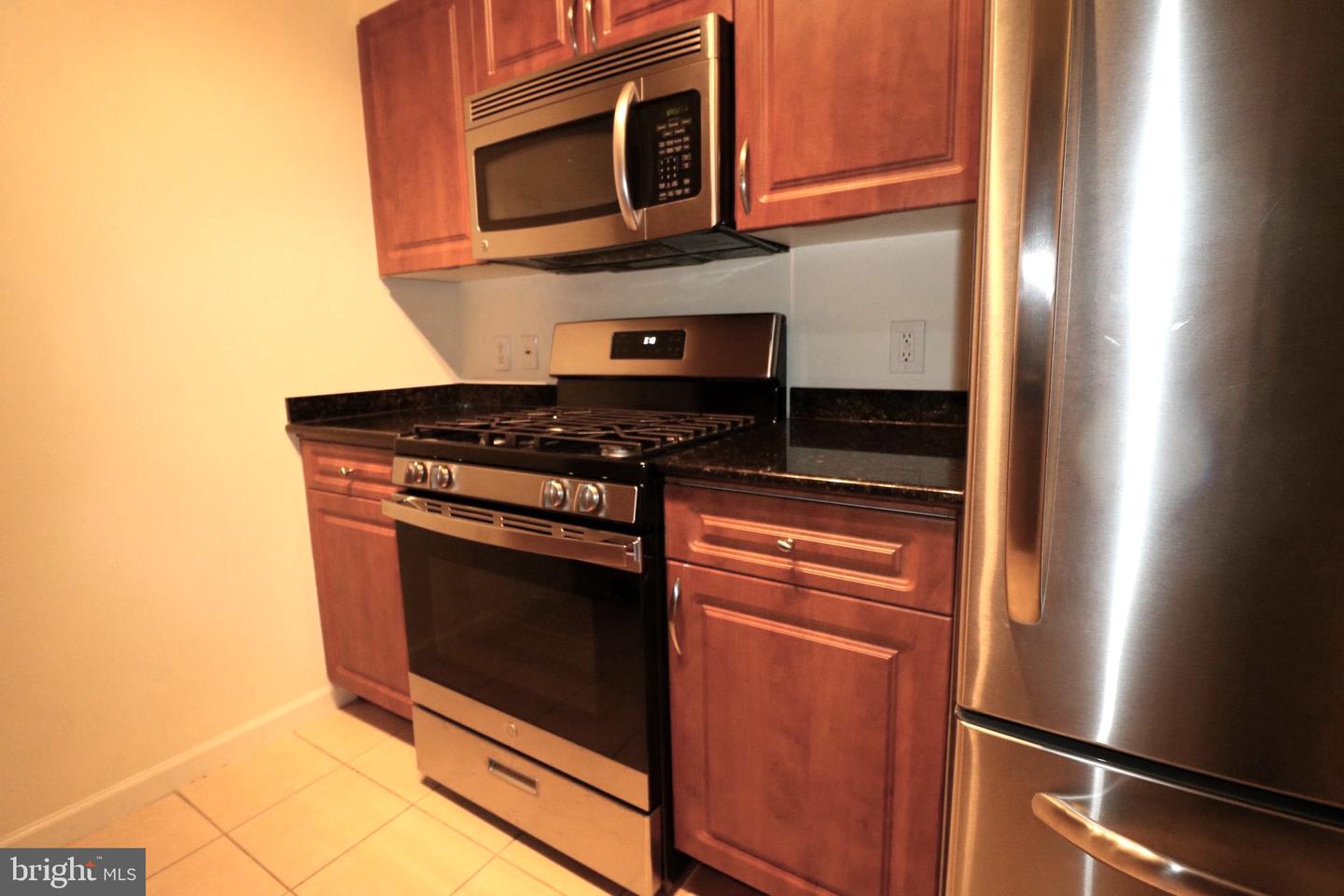 12953 CENTRE PARK CIRCLE Unit: 217