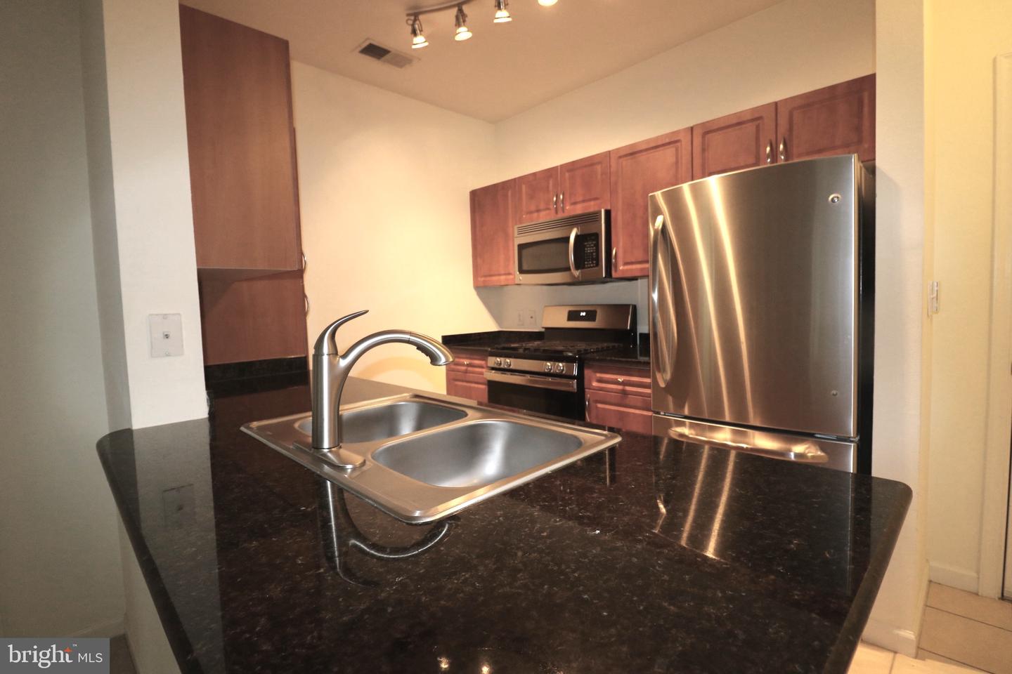 12953 CENTRE PARK CIRCLE Unit: 217
