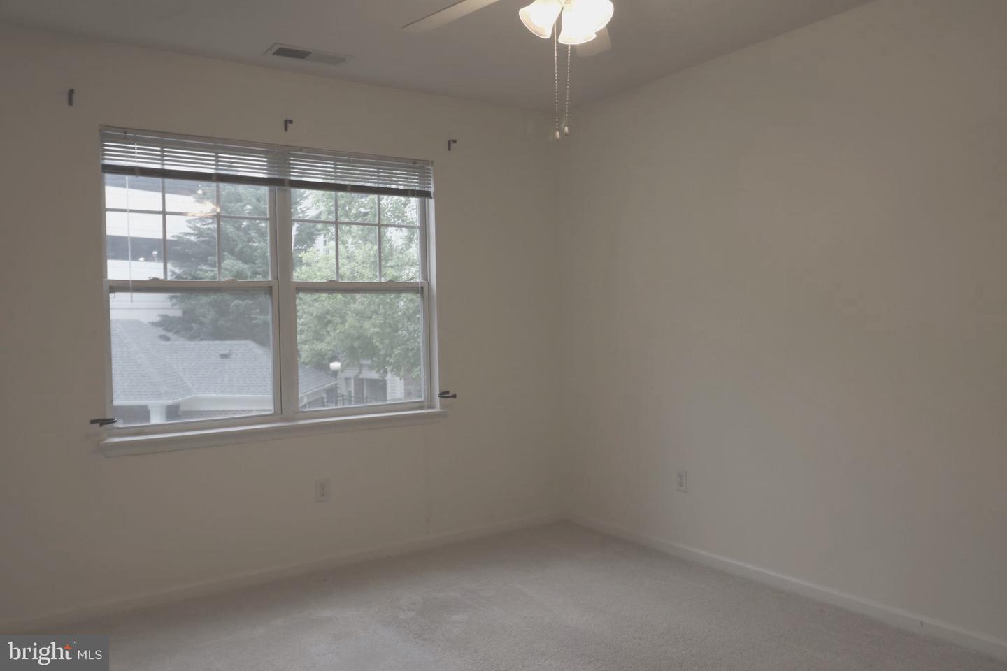 12953 CENTRE PARK CIRCLE Unit: 217