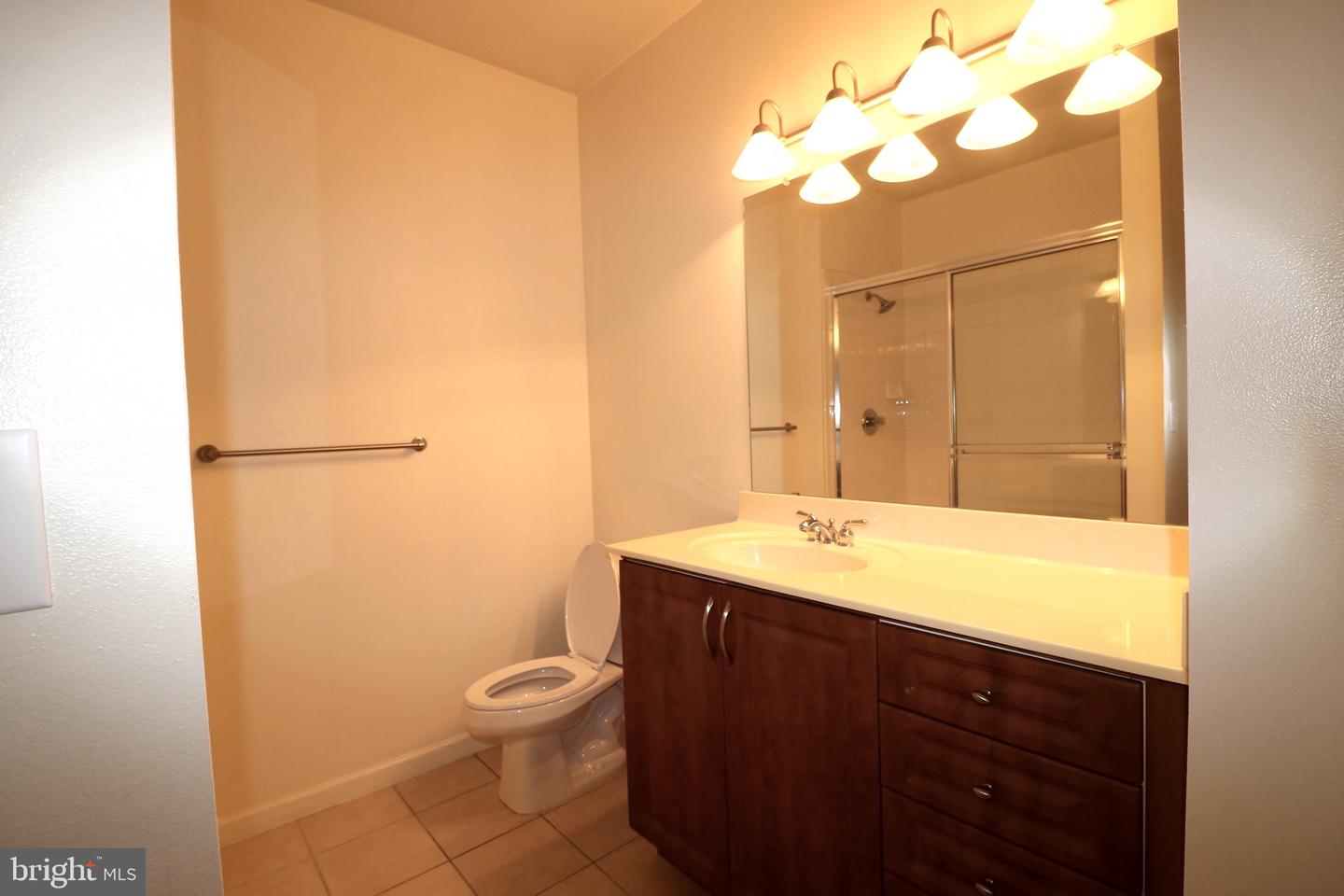 12953 CENTRE PARK CIRCLE Unit: 217