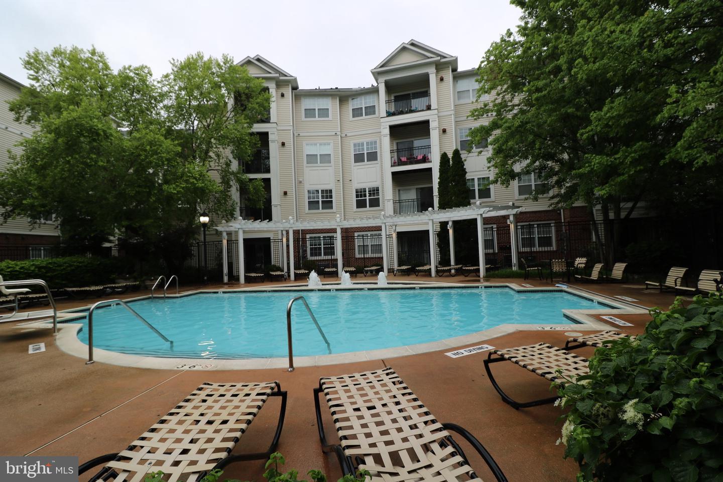 12953 CENTRE PARK CIRCLE Unit: 217