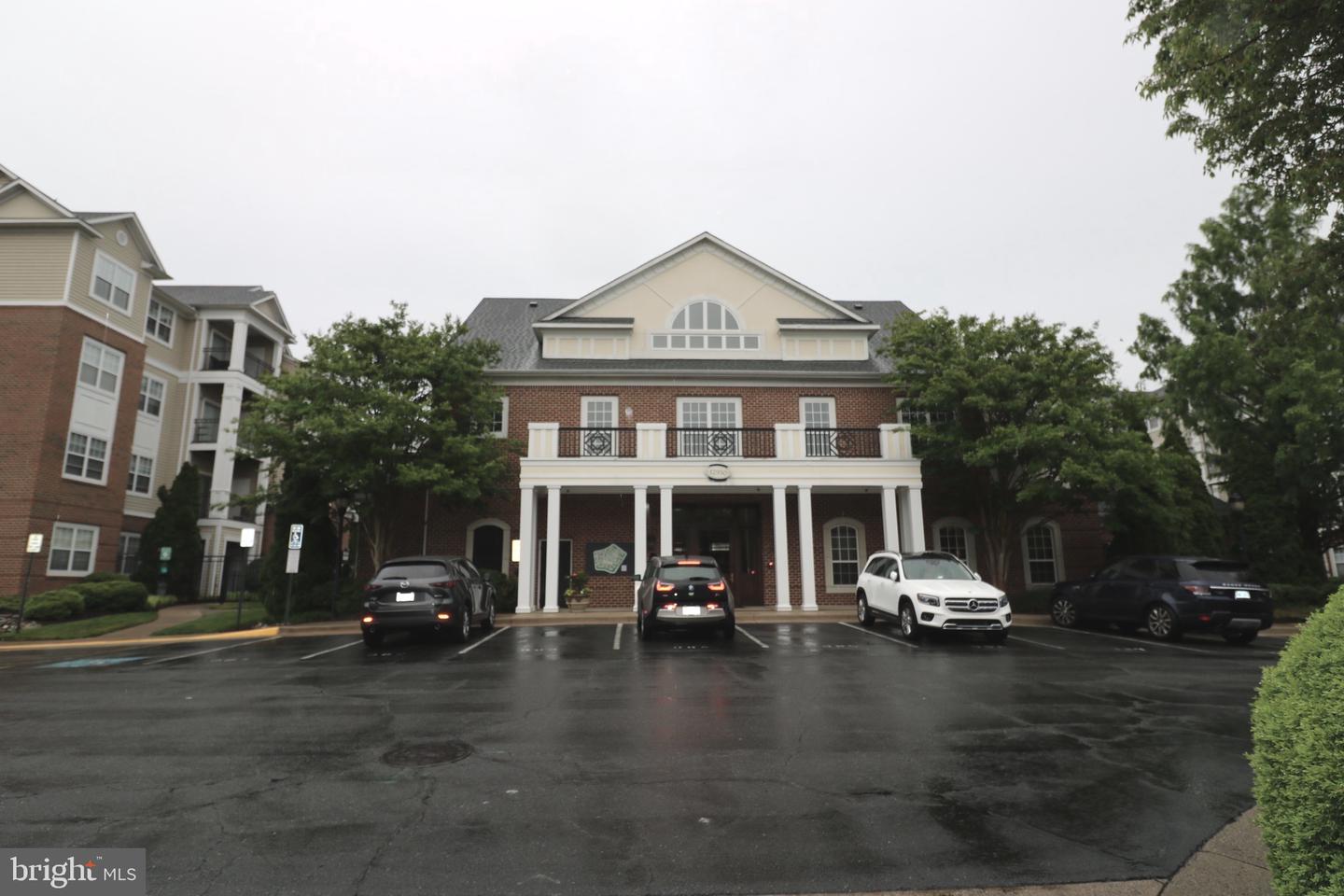 12953 CENTRE PARK CIRCLE Unit: 217