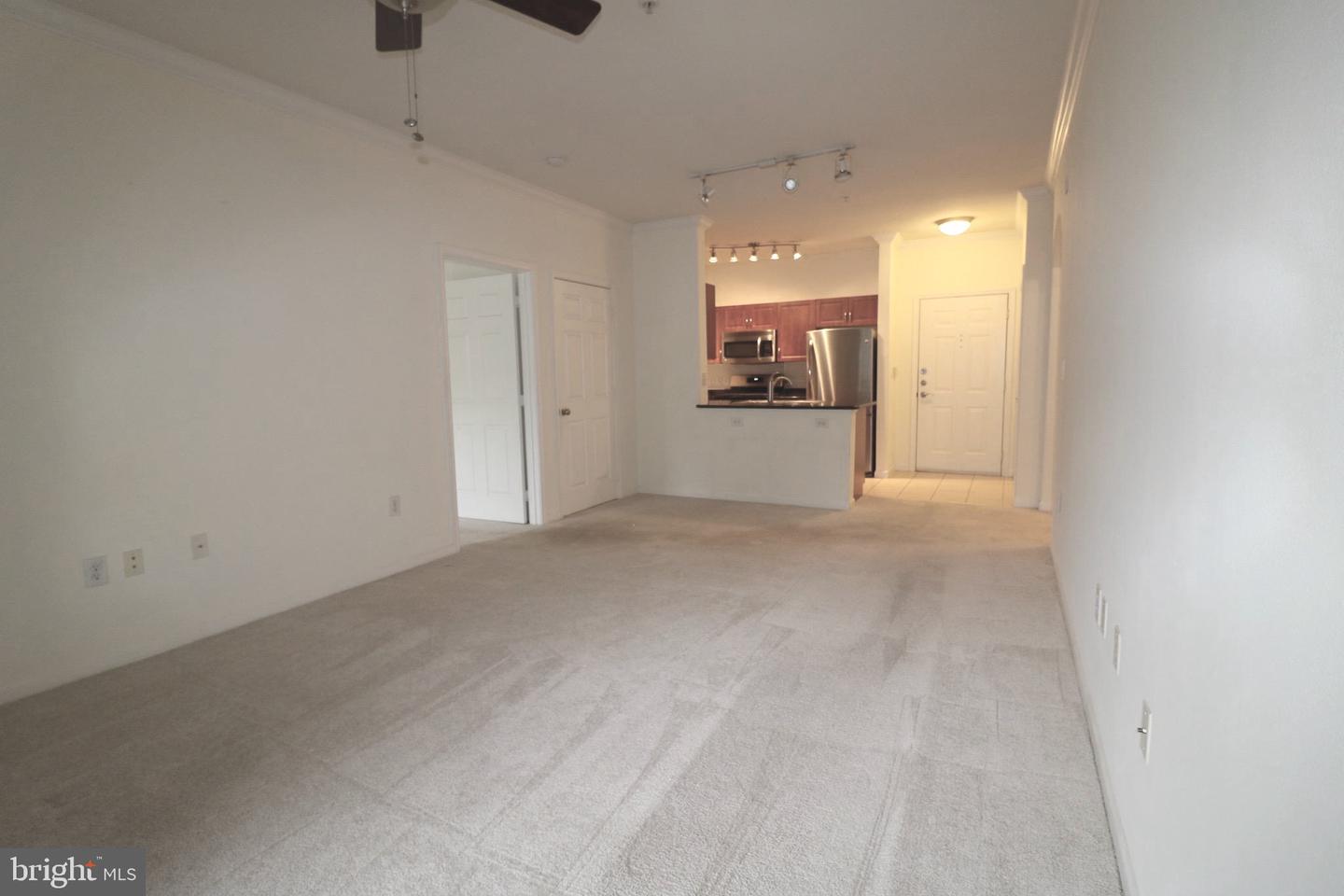 12953 CENTRE PARK CIRCLE Unit: 217