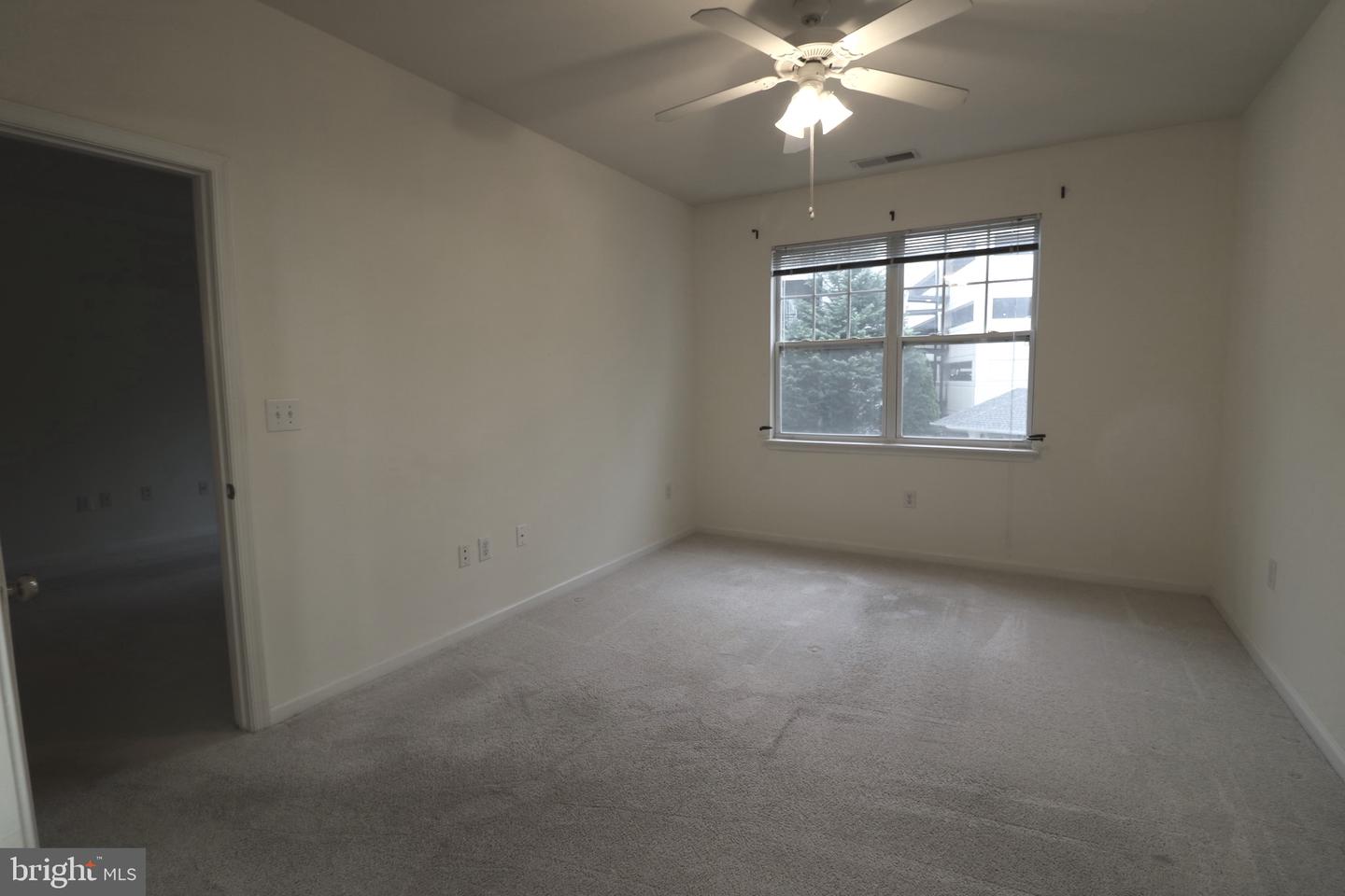 12953 CENTRE PARK CIRCLE Unit: 217