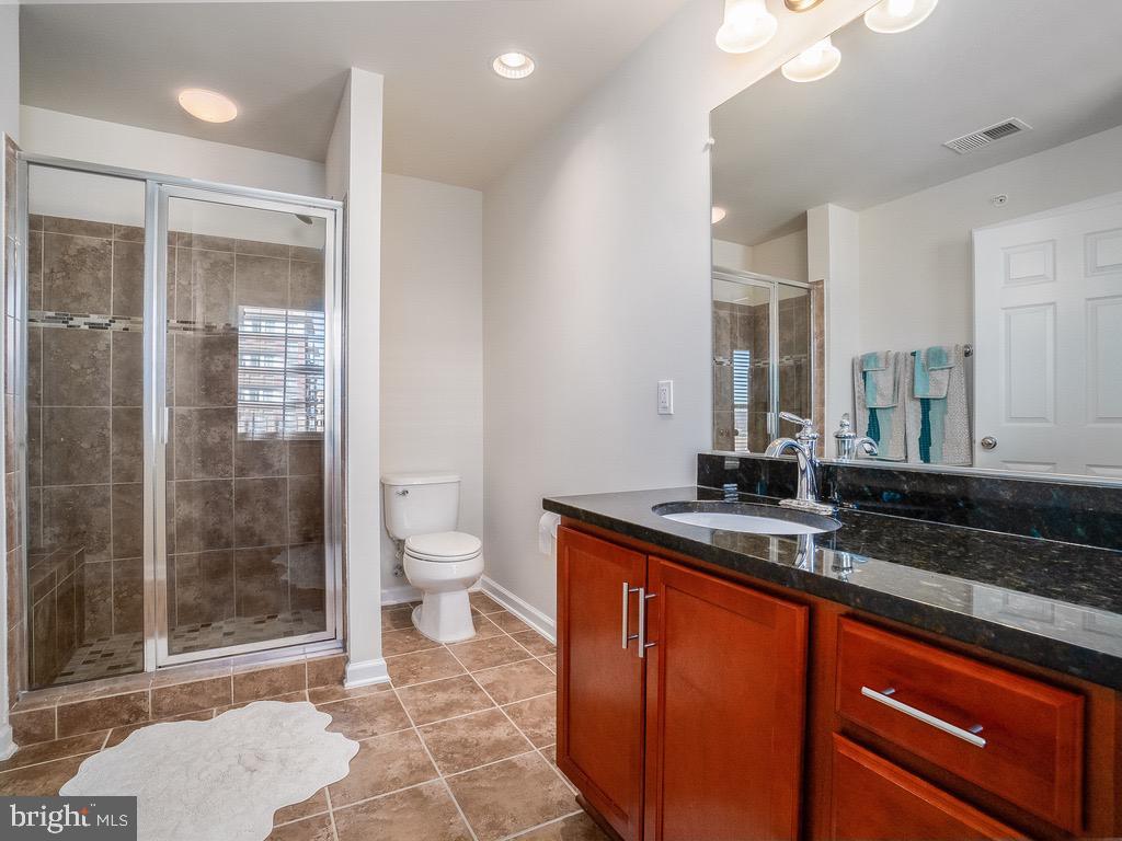 3057 RITTENHOUSE CIRCLE Unit: 68