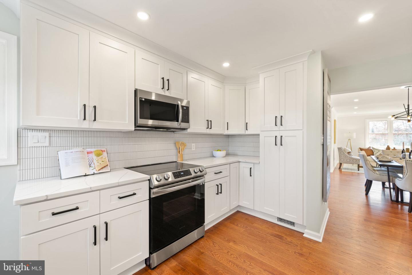 7422 GENE STREET