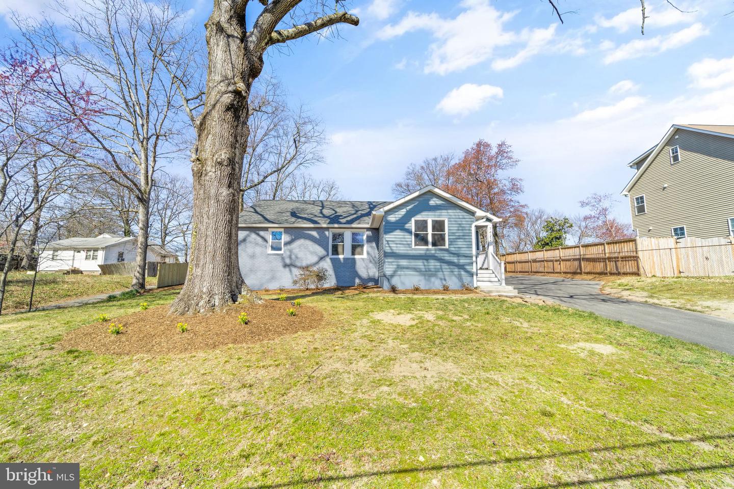 7422 GENE STREET