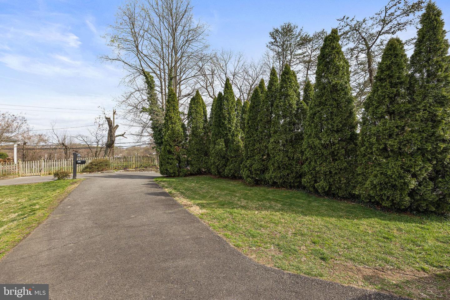 4006 WAKEFIELD CHAPEL ROAD