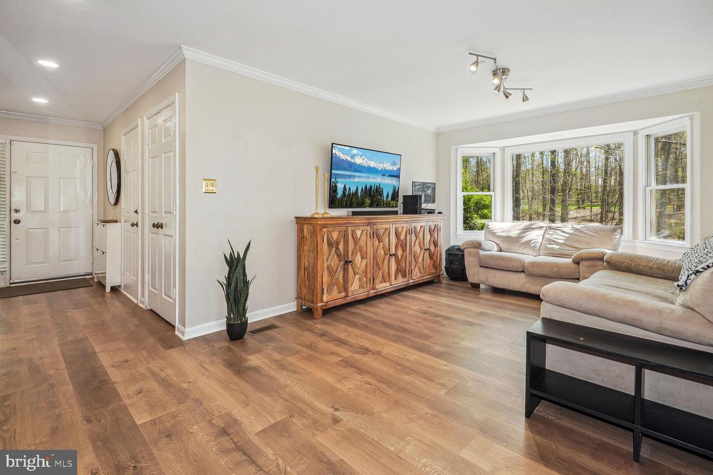 9001 GOLDEN SUNSET LANE