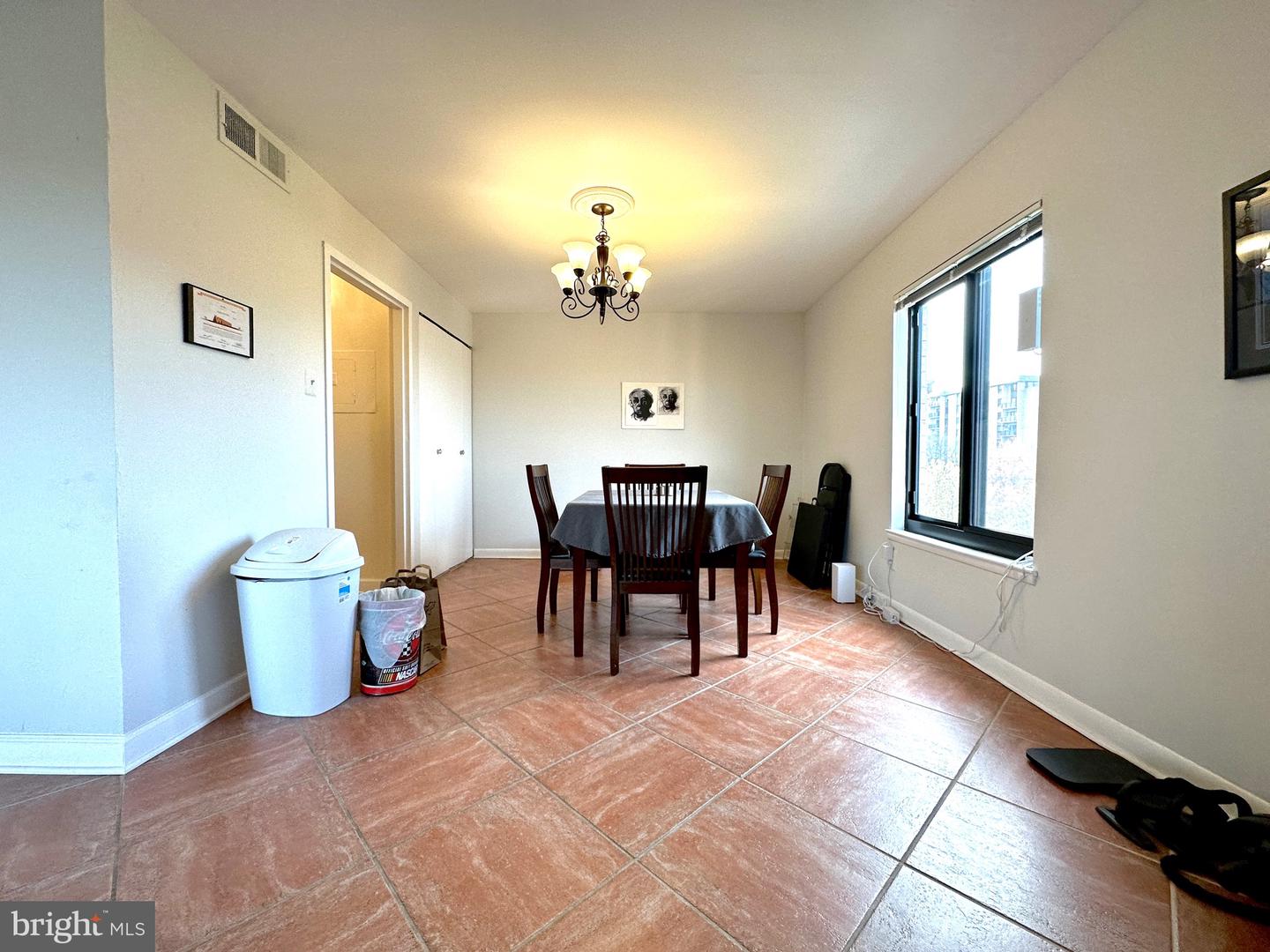 3100 S MANCHESTER STREET Unit: 602