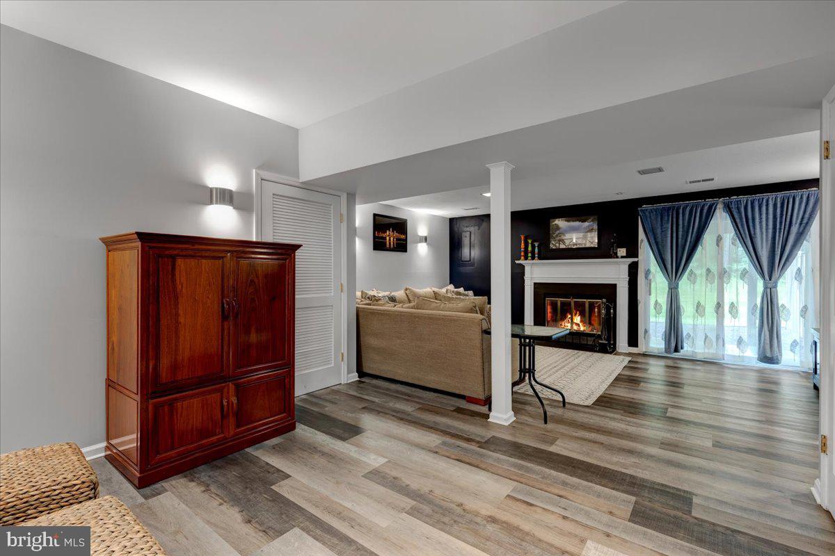 4321 GYPSY COURT