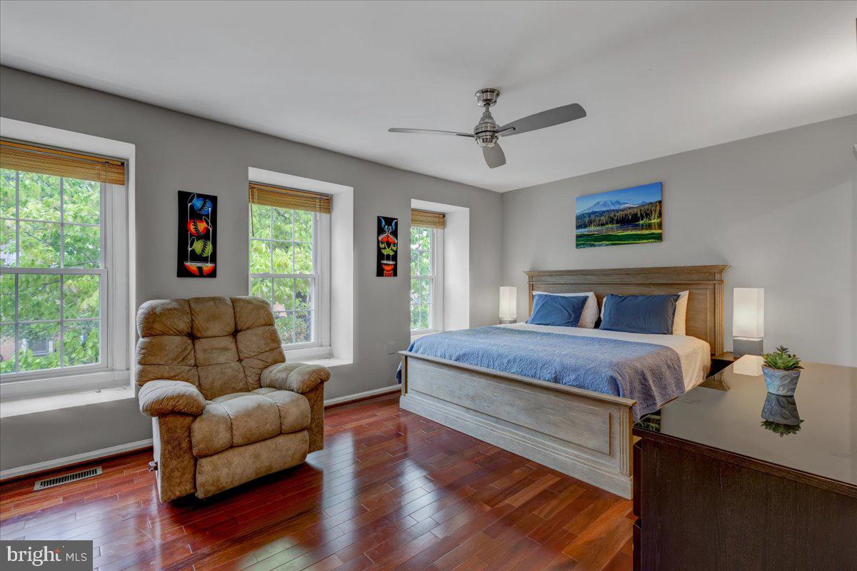 4321 GYPSY COURT