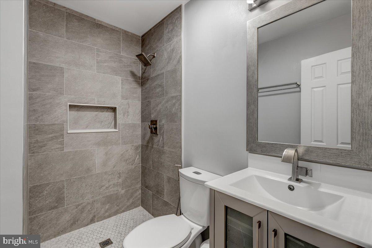 4321 GYPSY COURT